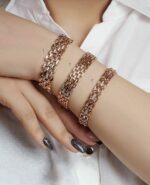 دستبند زنجیری و نگین دار